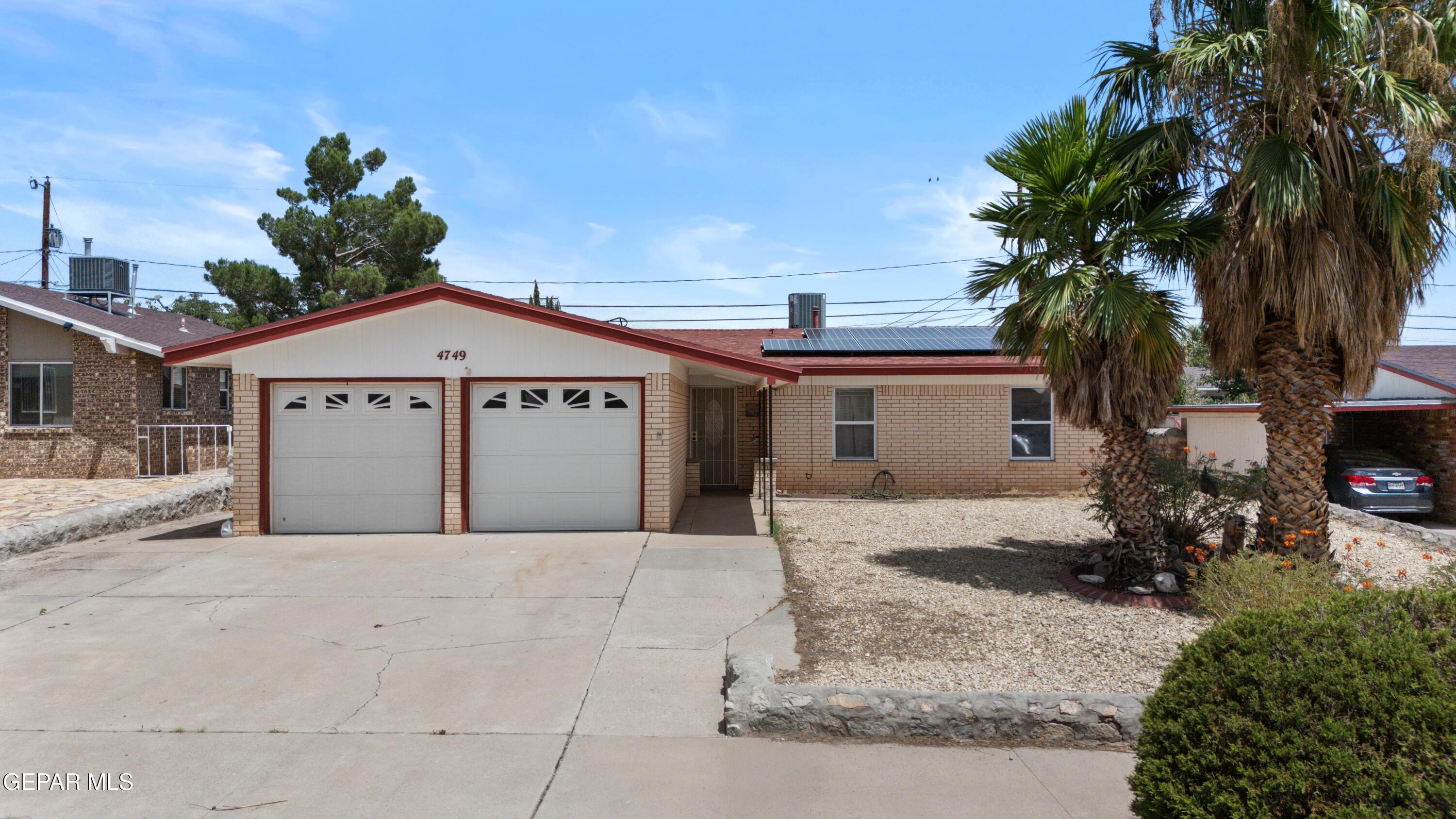 4749 TUMBLEWEED Avenue