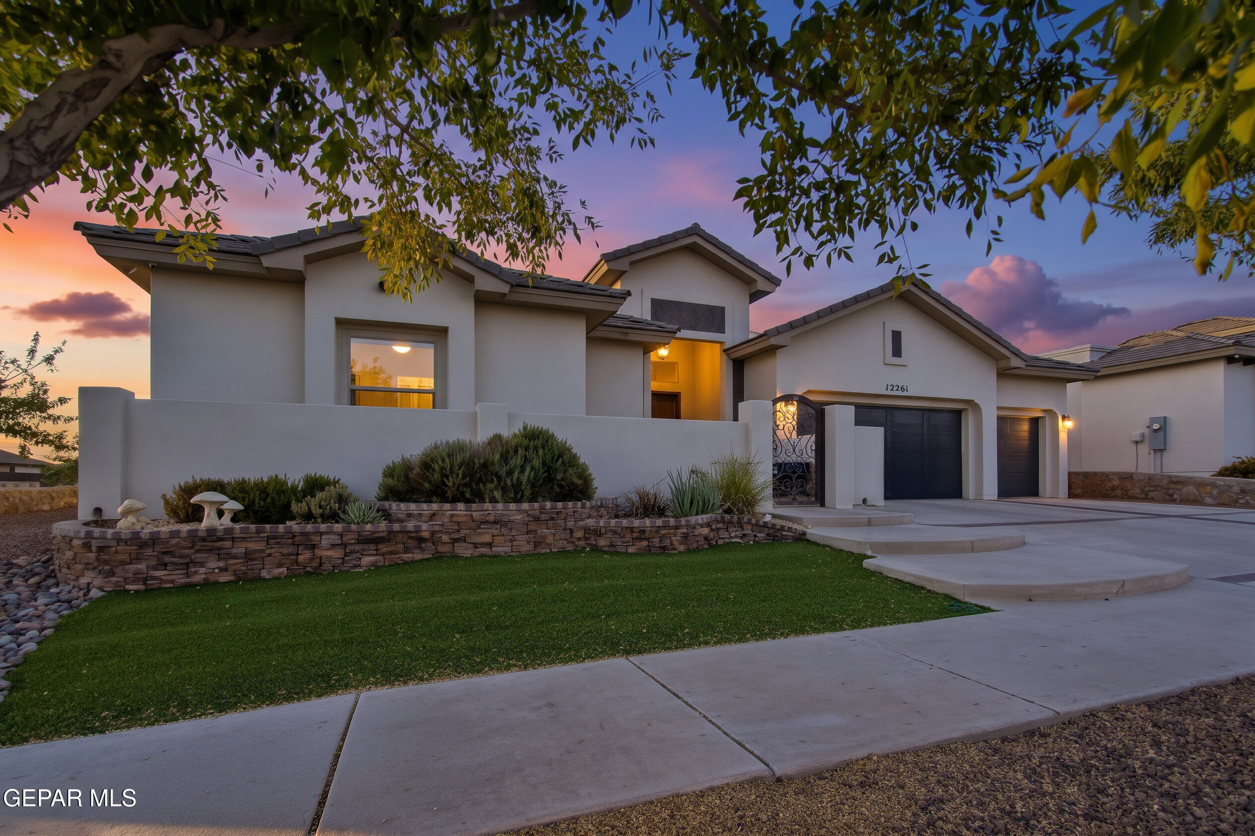 12261 CLIFTON HILL Road