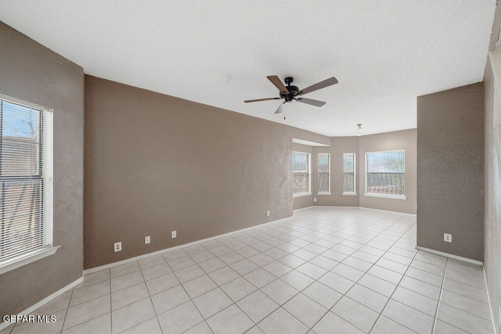 848 CLOUDBURST Drive