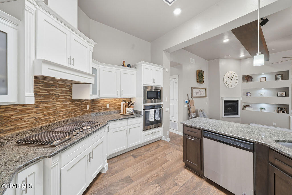 14905 HOLLY SPRINGS