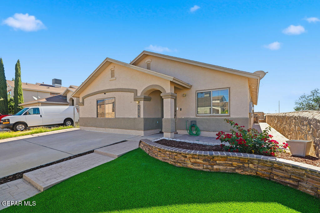 3976 TIERRA VENADO Drive
