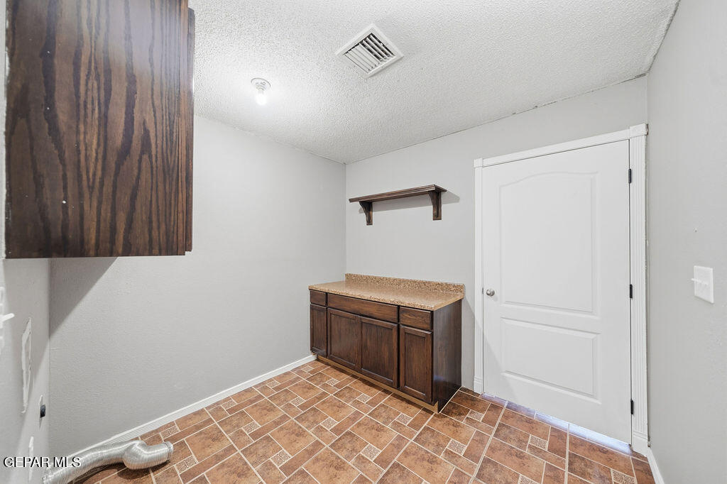 3976 TIERRA VENADO Drive