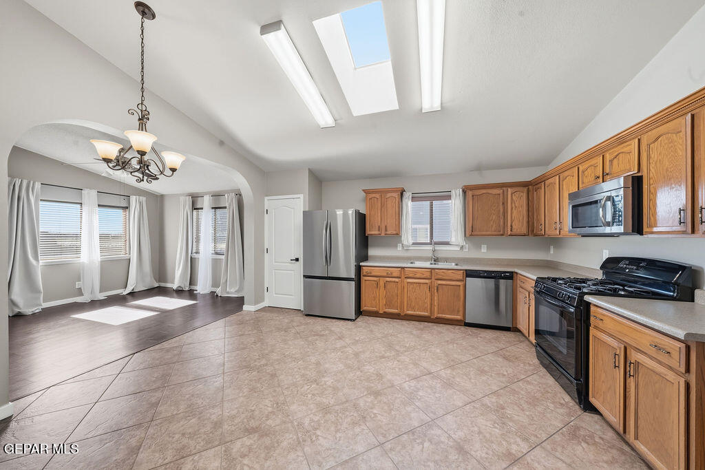 3976 TIERRA VENADO Drive