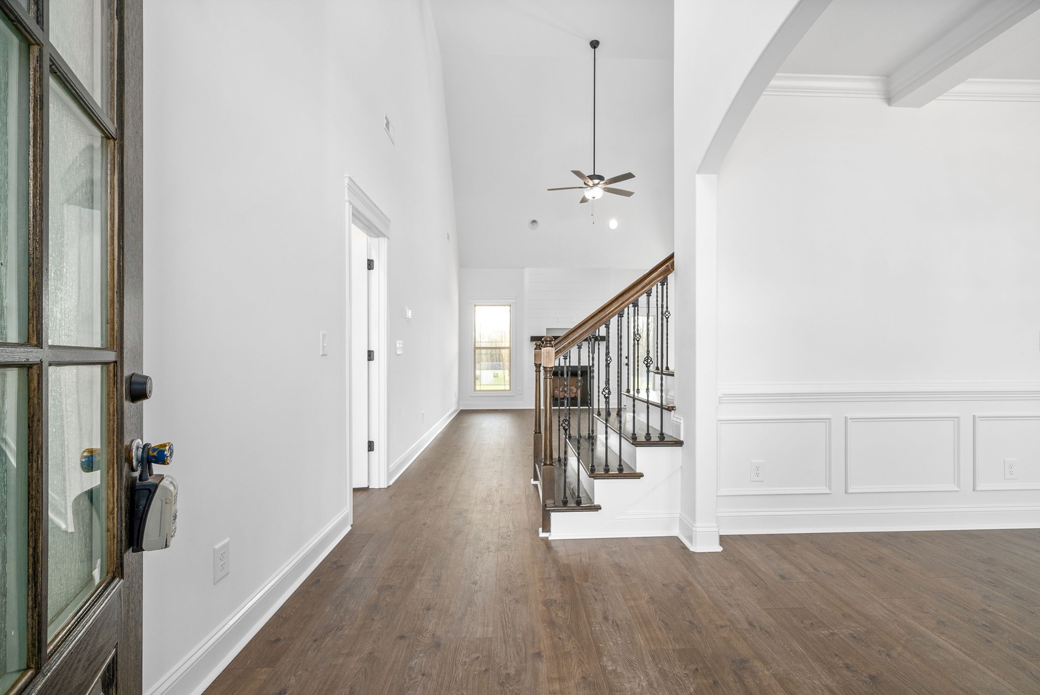506 Cresthaven Ln