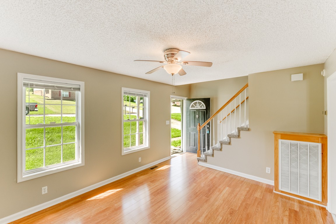 357 Brook Mead Dr
