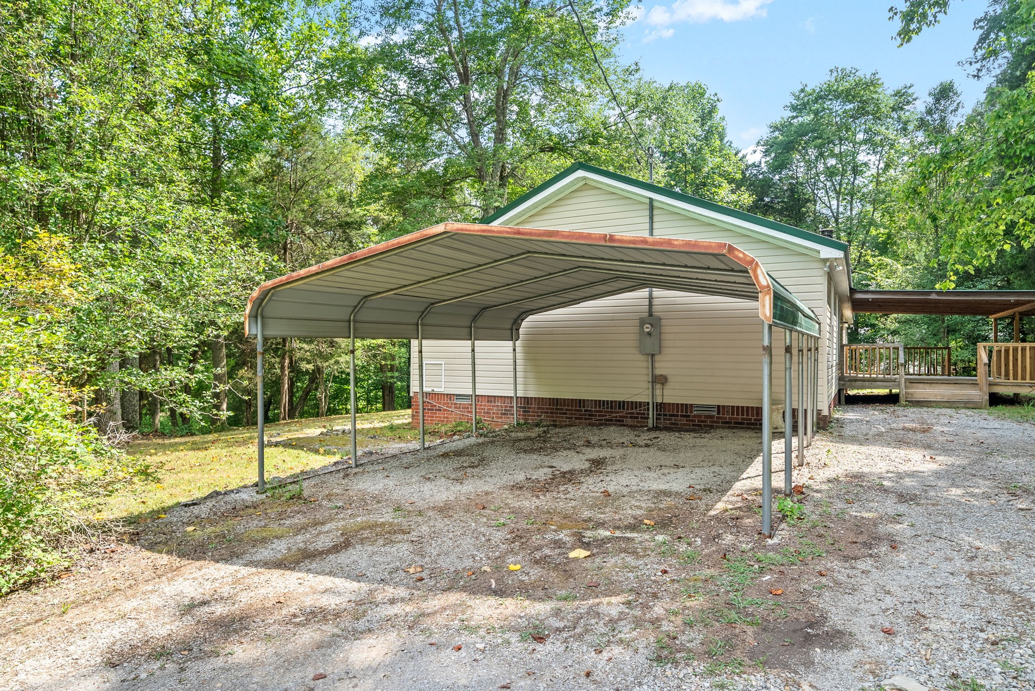 9042 Taylor Cemetery Rd