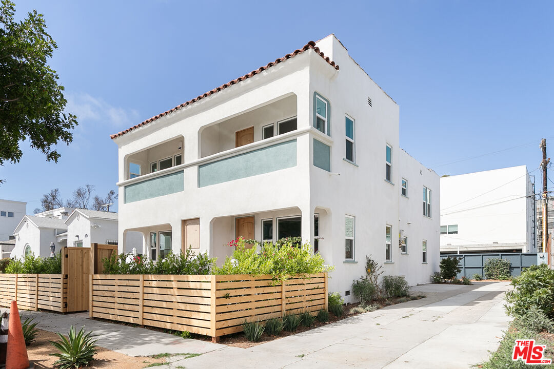 5849 Ernest Ave