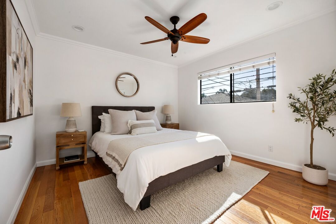 908 21st St Unit: 6