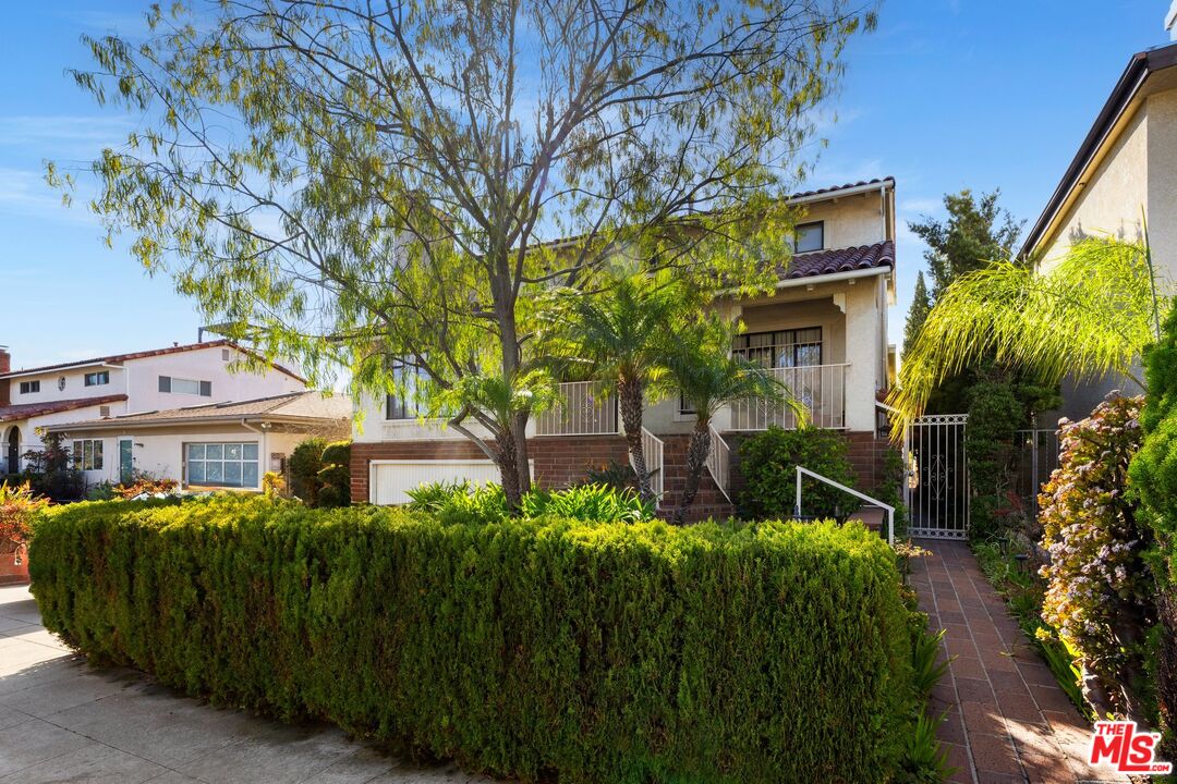 908 21st St Unit: 6