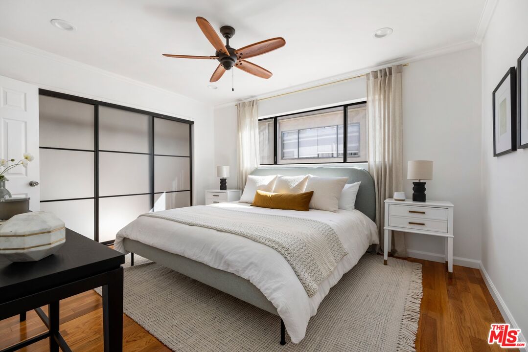 908 21st St Unit: 6
