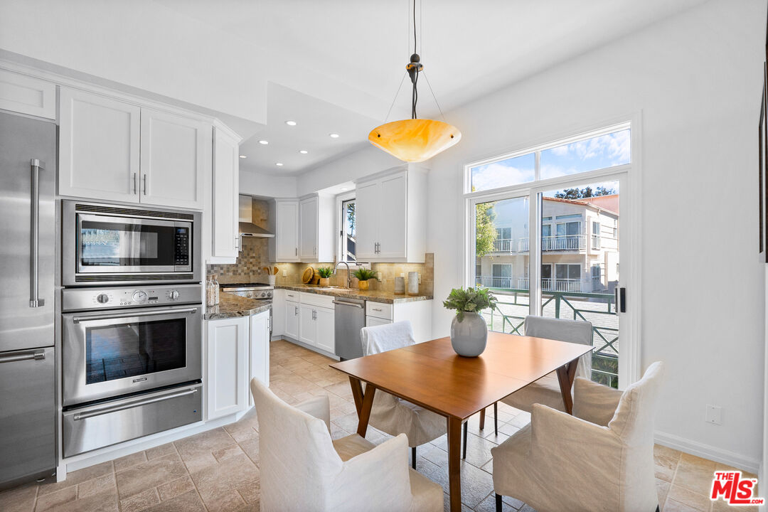 1044 5th St Unit: 202