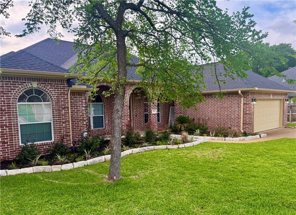 4414 Woodland Ridge Drive