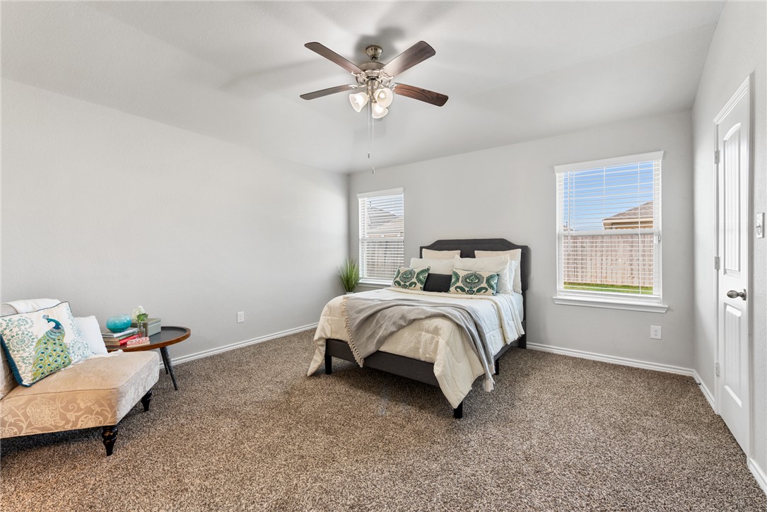 1143 Kennesaw