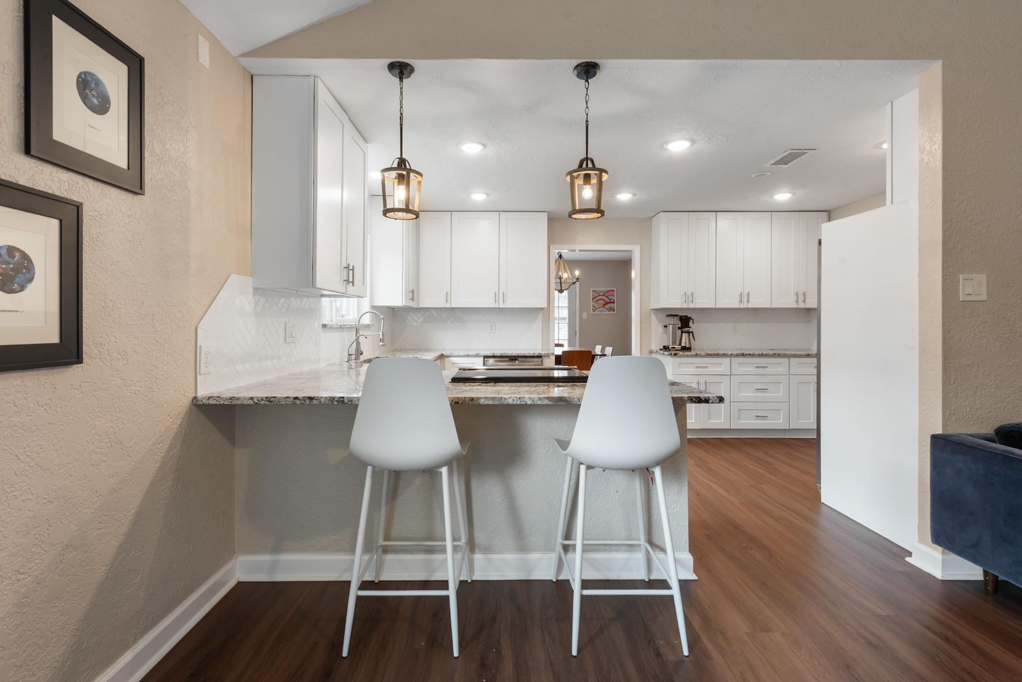 2907 Broadmoor Drive