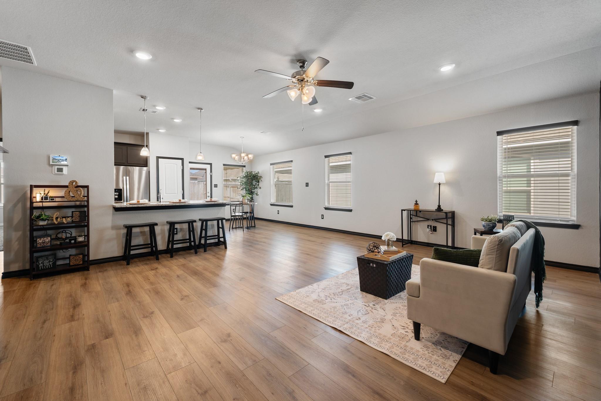 1143 Kennesaw Drive