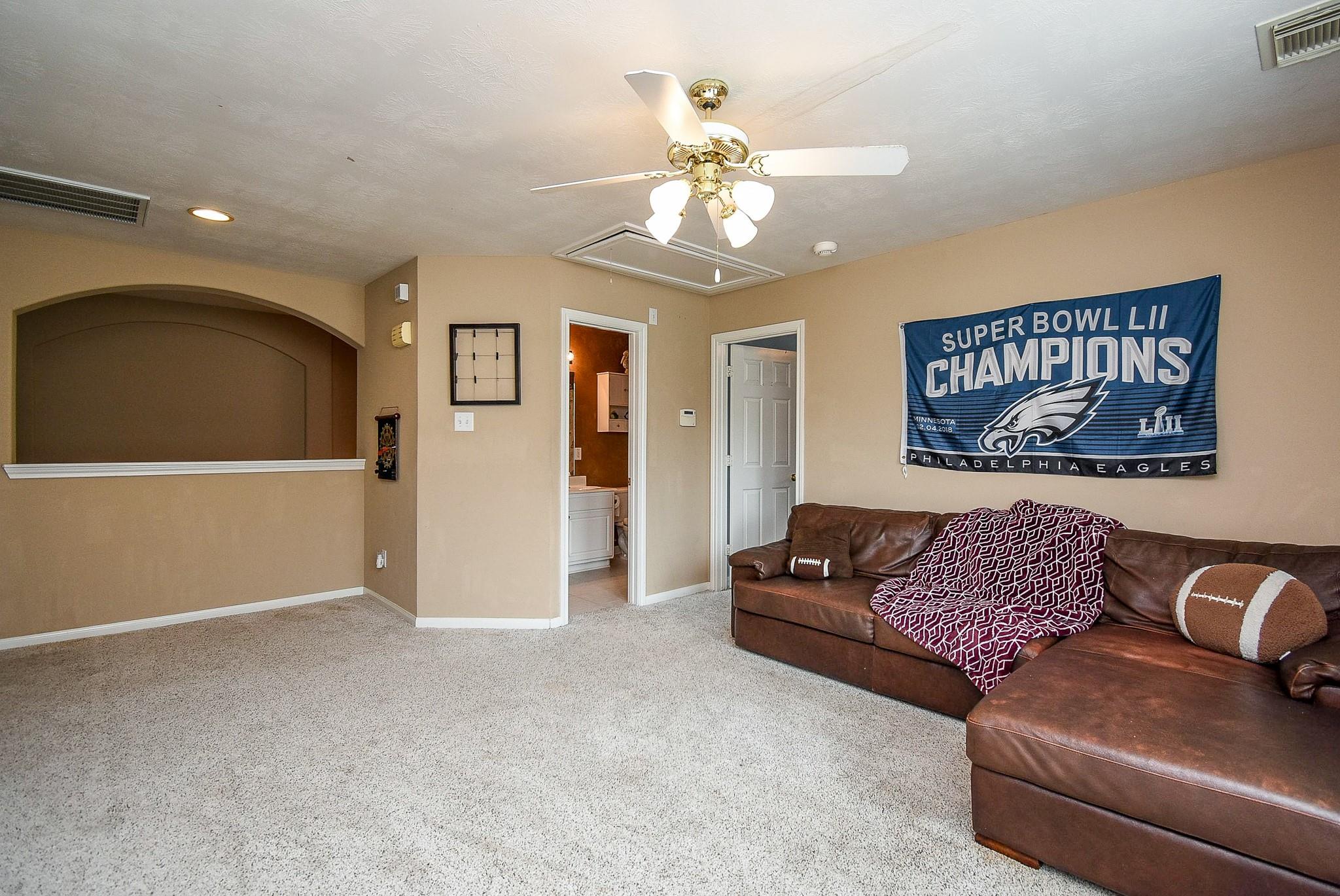 1727 Maryvale Drive