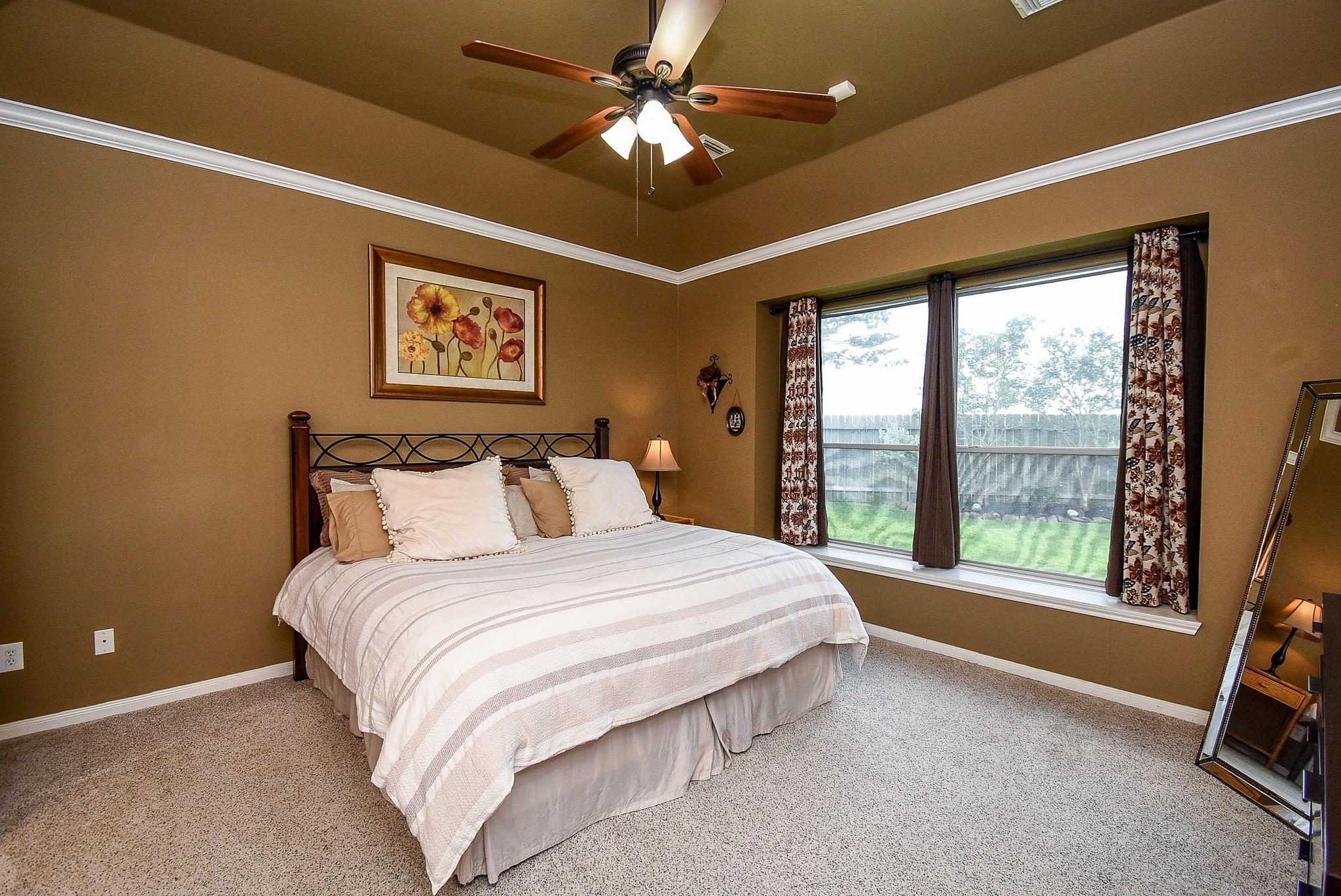 1727 Maryvale Drive
