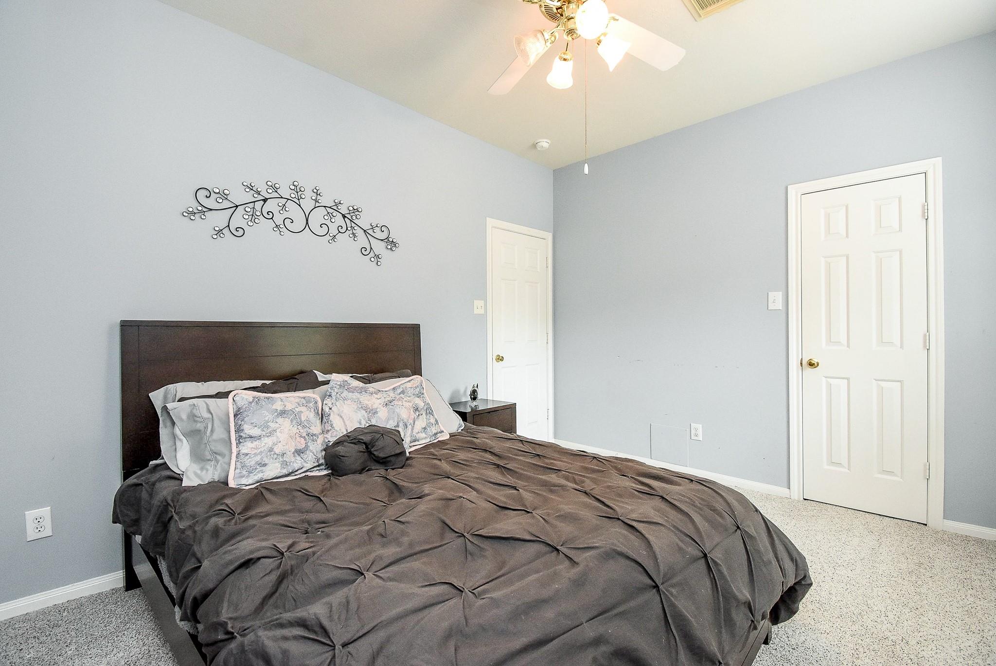 1727 Maryvale Drive