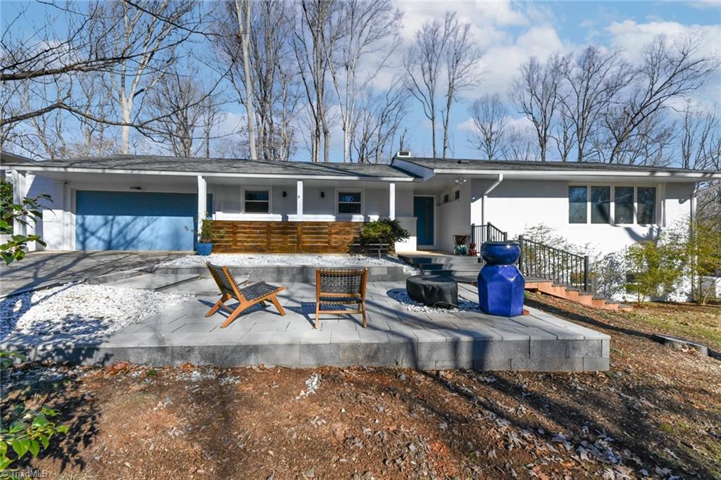 3504 Greenwood Terrace