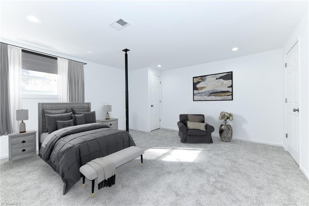 3504 Greenwood Terrace