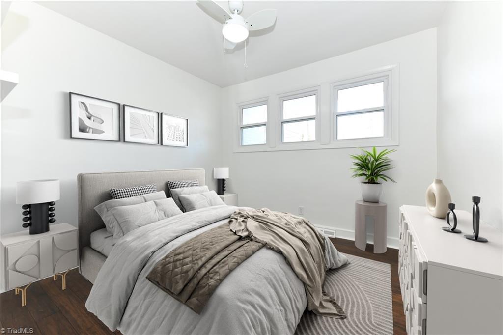 3504 Greenwood Terrace