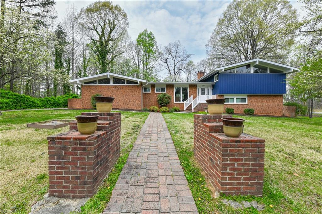 200 Cushman Road