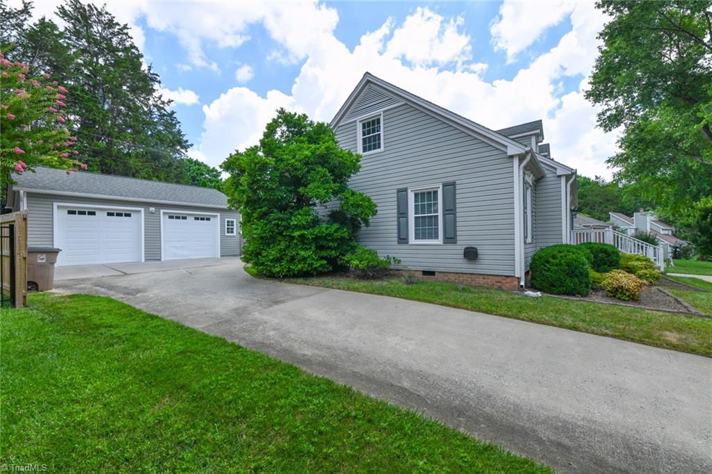 5514 Robinridge Road