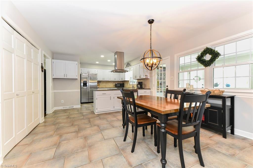 5514 Robinridge Road