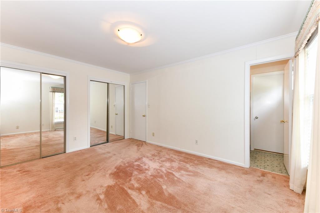 3117 Northampton Drive