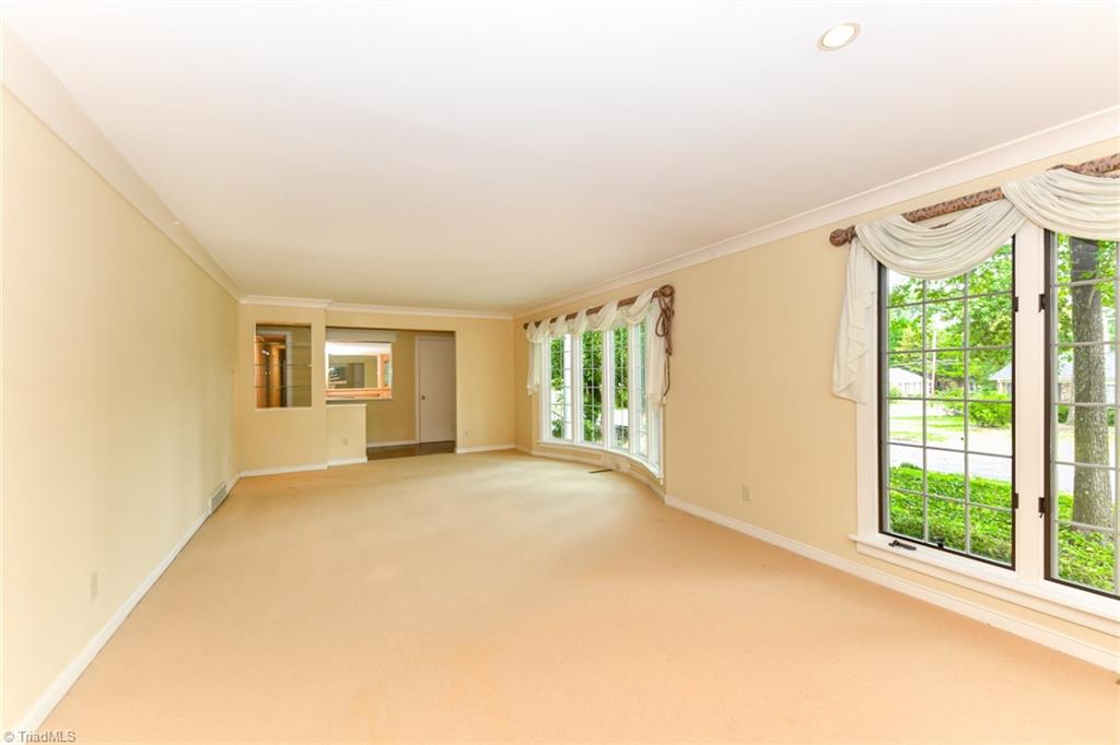 3117 Northampton Drive