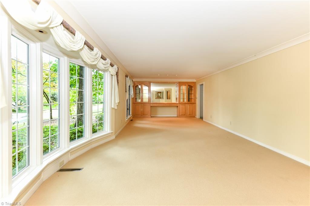 3117 Northampton Drive