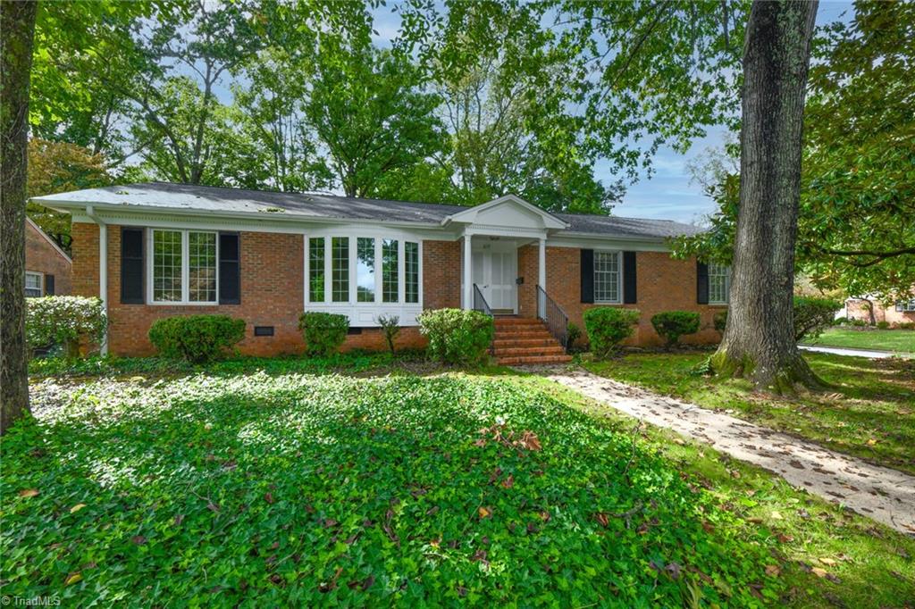 3117 Northampton Drive