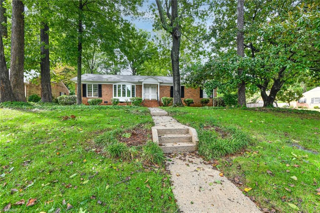 3117 Northampton Drive