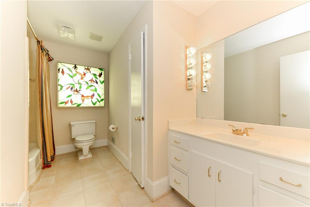 3117 Northampton Drive