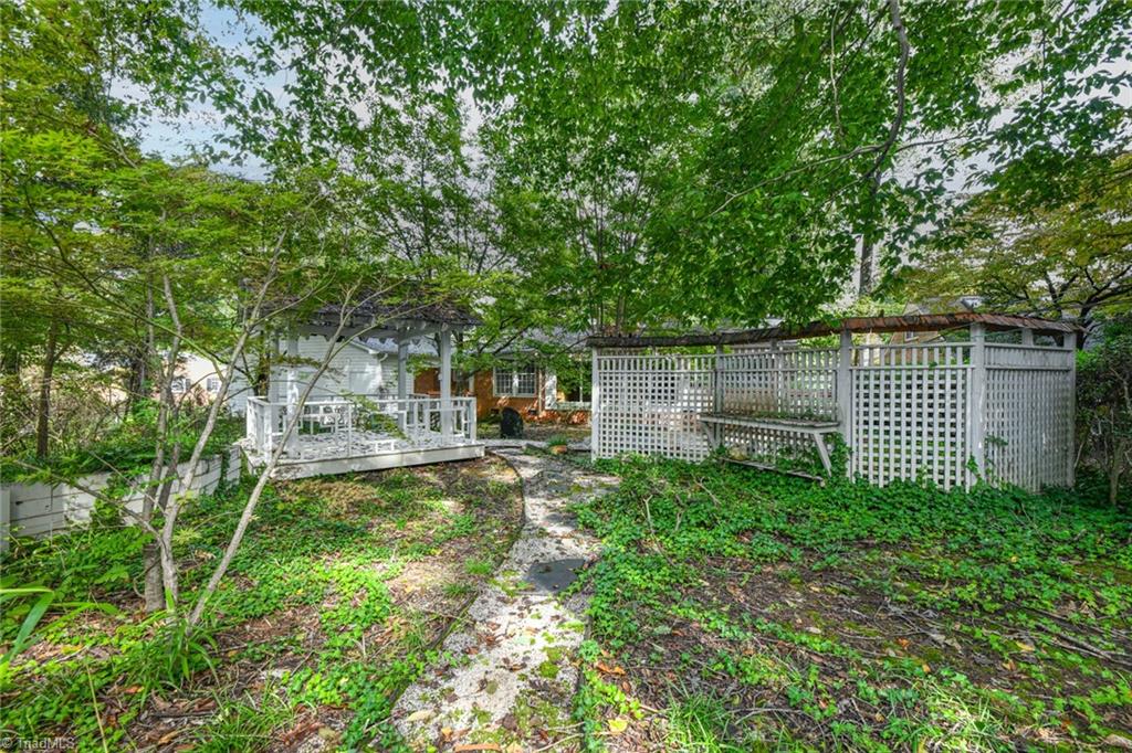 3117 Northampton Drive