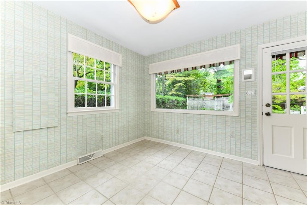 3117 Northampton Drive