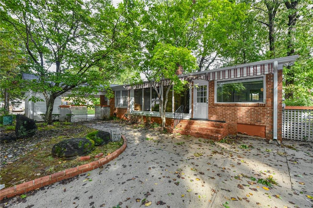 3117 Northampton Drive