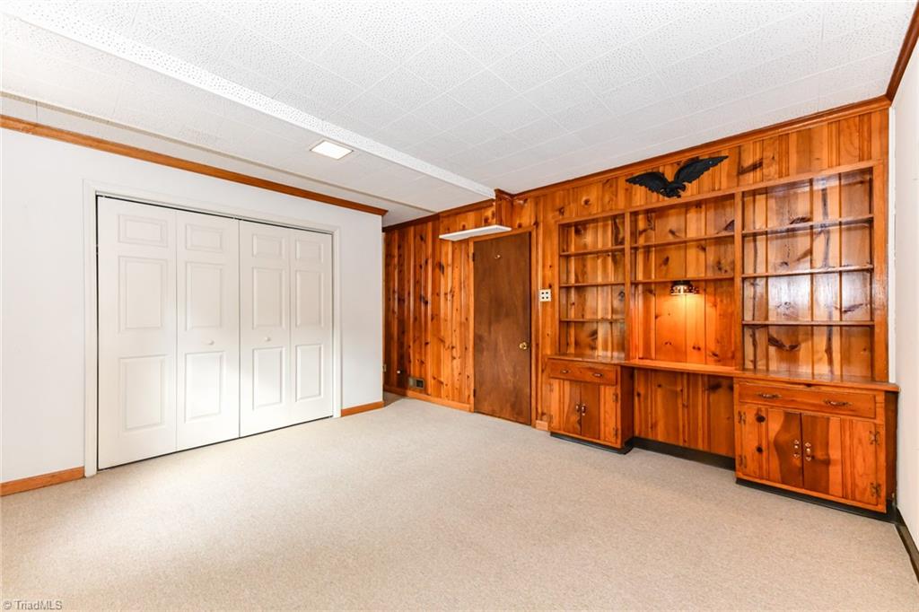 2704 Holly Drive