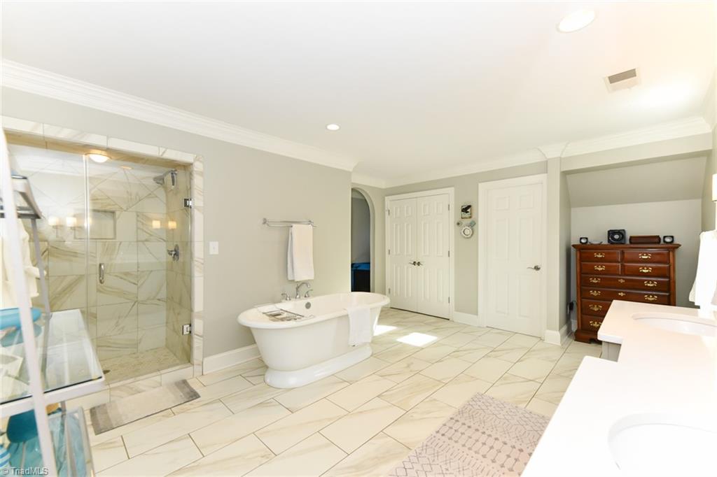 1505 Double Oaks Road