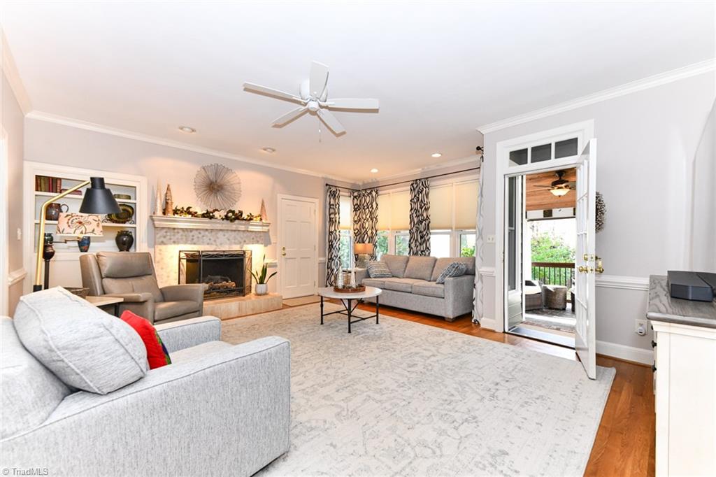 1505 Double Oaks Road