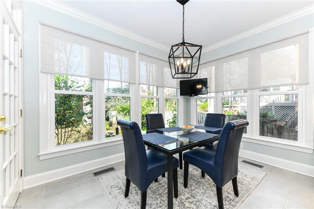 1505 Double Oaks Road