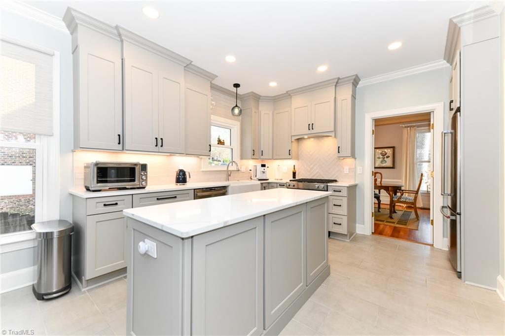 1505 Double Oaks Road