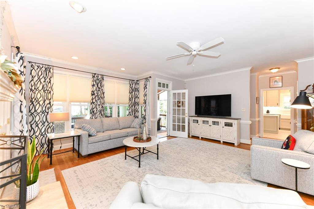 1505 Double Oaks Road