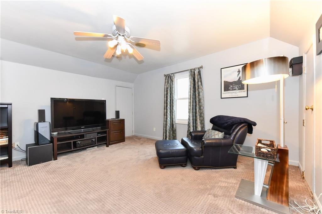 1505 Double Oaks Road