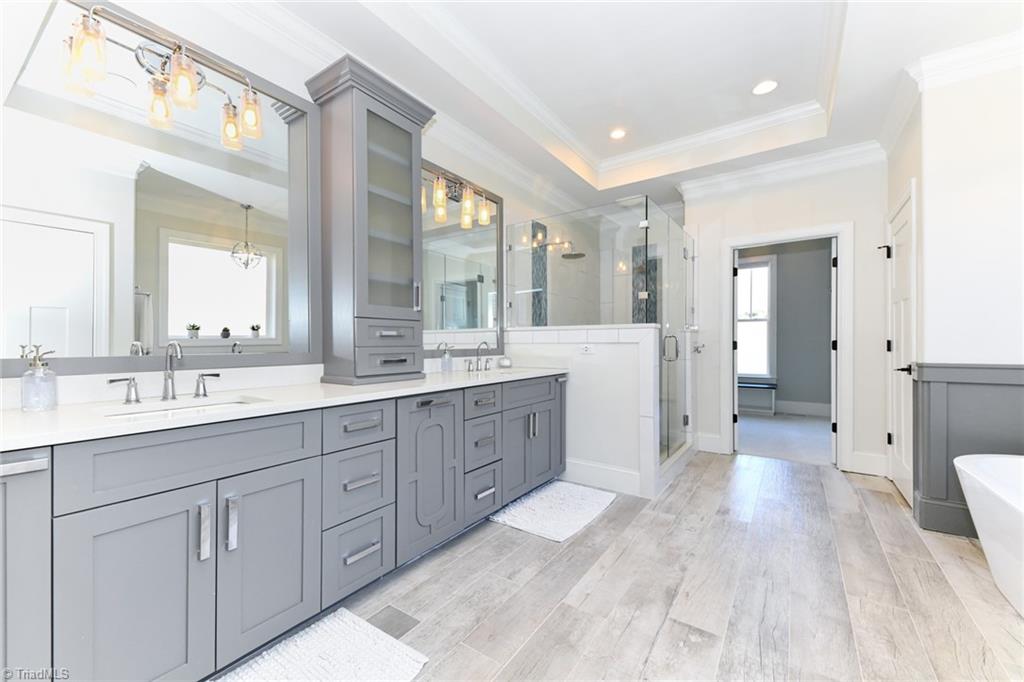 8107 Moores Mill Court