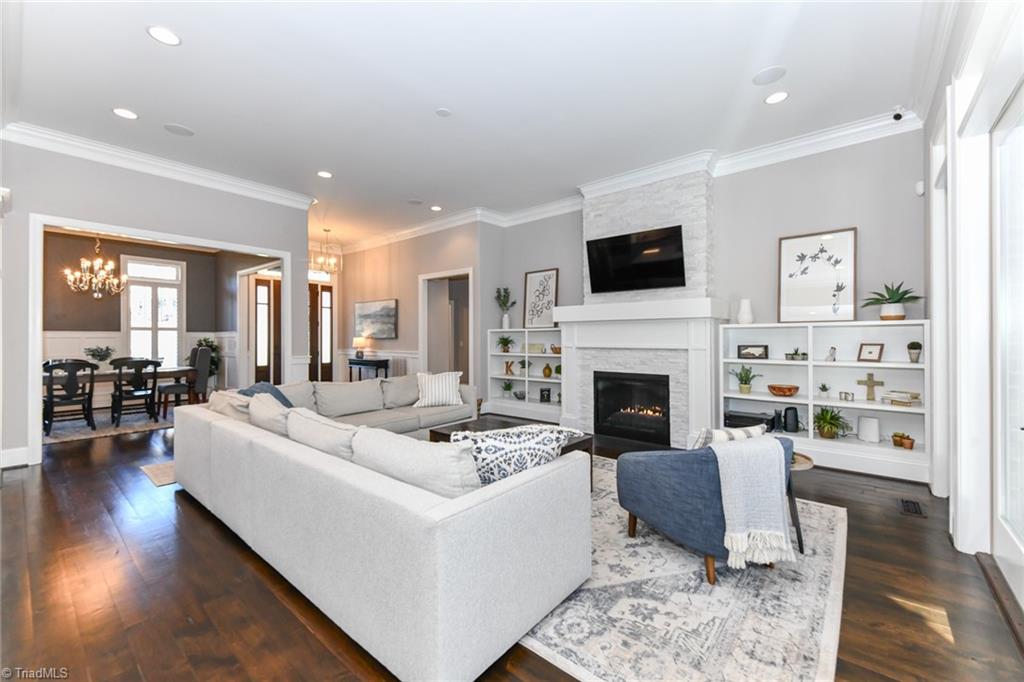 8107 Moores Mill Court