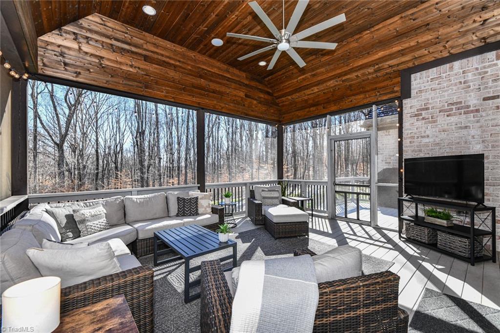 8107 Moores Mill Court