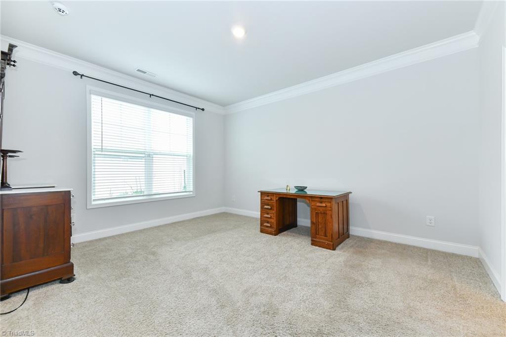 104 Brody Way