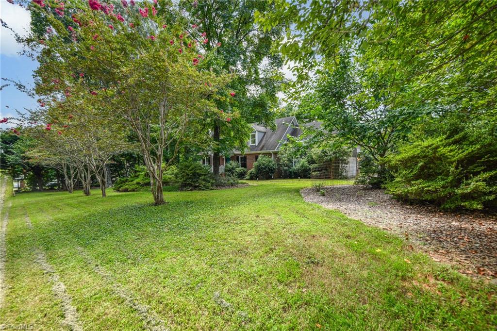 5521 Dobson Road
