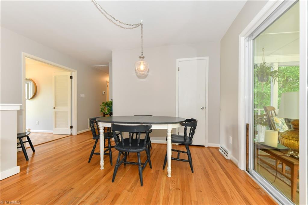 900 Honeysuckle Drive